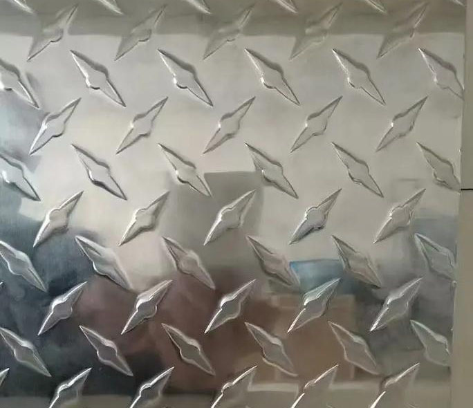 ��ï�컨������
